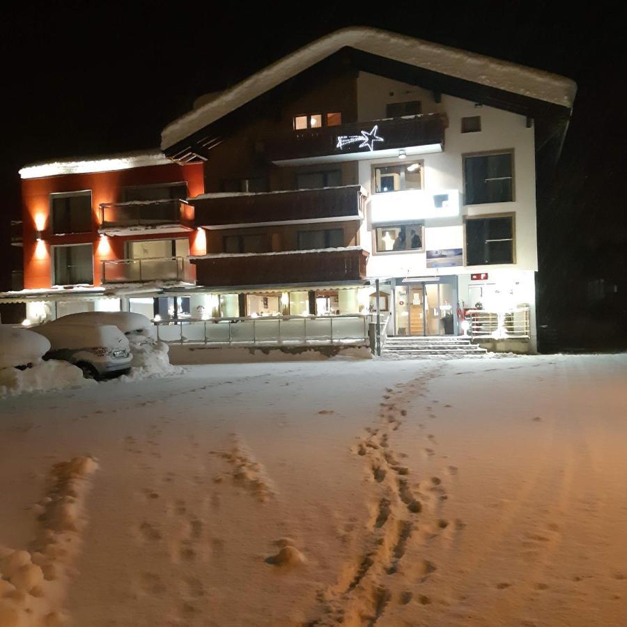 Hotel Astoria Ulrichen Exterior photo