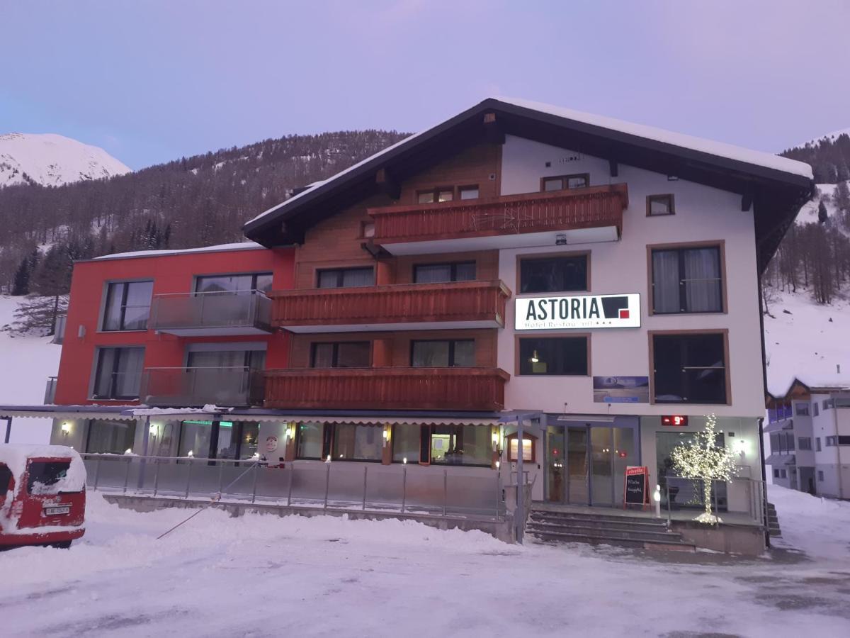 Hotel Astoria Ulrichen Exterior photo